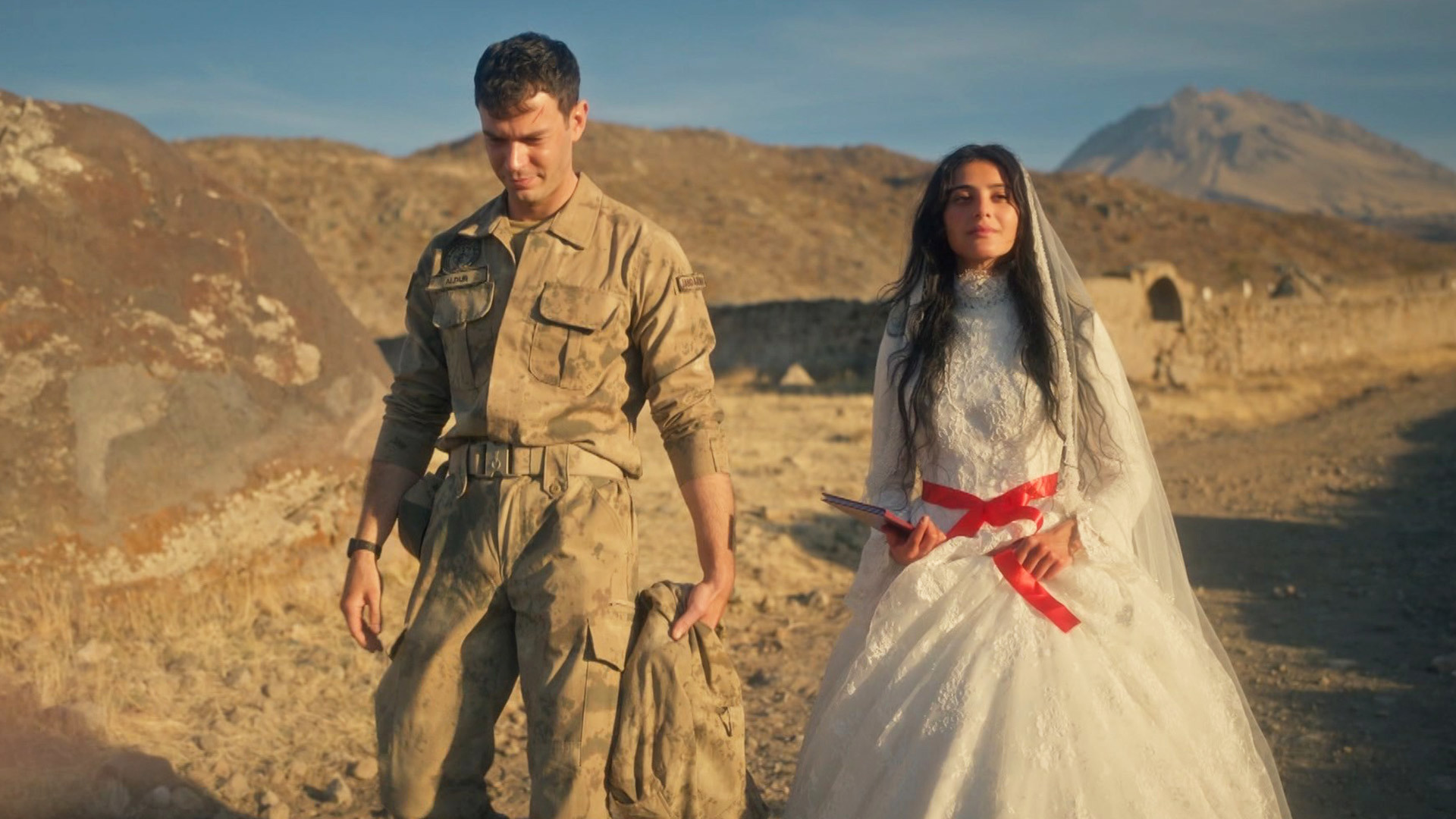 تیزر اول سریال تو همونی که دوسش دارم